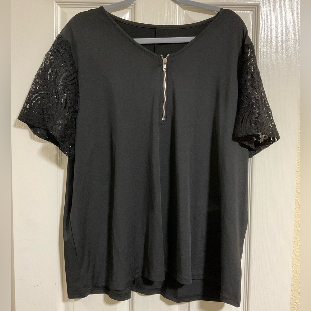 Chic Black Lace Sleeve Blouse with Zipper